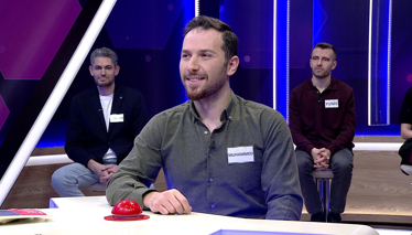 Kelime Oyunu Bazı hayvanların vücutlarını kaplayan tüylü deri