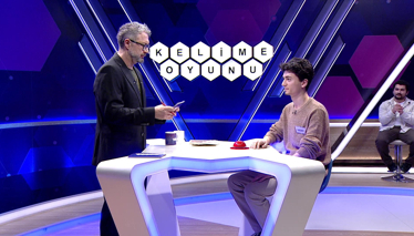 Kelime Oyunu Birkaç türü birleştiğinde çeşitli molekülleri oluşturan parçacık