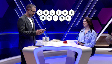 Kelime Oyunu Yeni bir görüş başlatan kimse veya eser