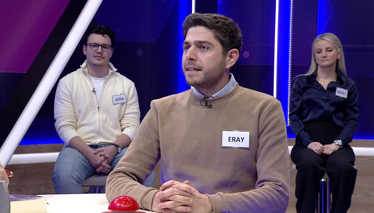 Kelime Oyunu Birini aldatmak için yapılan düzen, fent