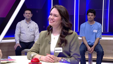 Kelime Oyunu Genellikle arkasından yağmur getiren sert rüzgâr