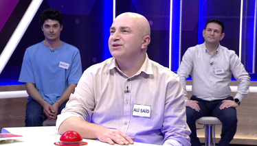 Kelime Oyunu Çeşitli ritüeller için elleri boyamaya yaran toz