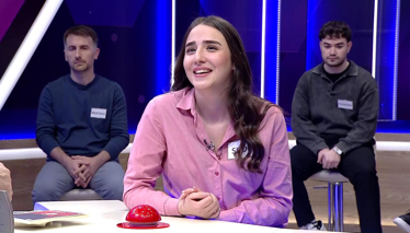 Kelime Oyunu Bir kurala, bir ilkeye, bir gerçeğe uymama durumu