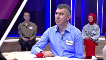 Kelime Oyunu Açık denizde, gökle yerin birleşir gibi göründüğü yer