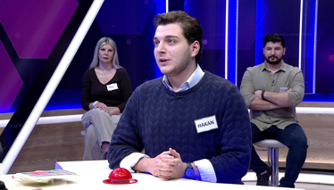 Kelime Oyunu Akli dengesi bozulan kimse