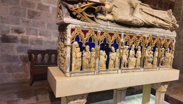 Çok Gezenti Aziz Feliu Manastrı ve Kilisesi