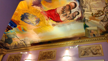 Çok Gezenti Dalí Tiyatrosu ve Müzesi