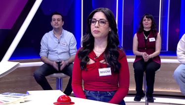 Yumuşak, yüzü ince yapılı bir deri türü