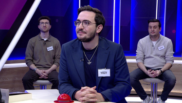 Kelime Oyunu Üstün nitelikli, üstün yetenekli