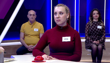 Kelime Oyunu Başka bir şeyin istemine, gücüne bağlı olan, özgürlüğü, özerkliği olmayan