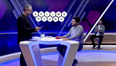 Kelime Oyunu Keskin bir şeyle vücutta oluşan derin kesik