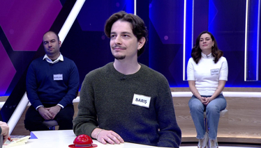 Kelime Oyunu Birbirine benzer olan şeylerin oluşturduğu bütün