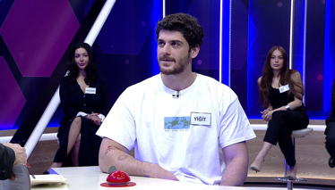 Kelime Oyunu Yiğit Poyraz Rekabeti Kelimelere Taşıdı!