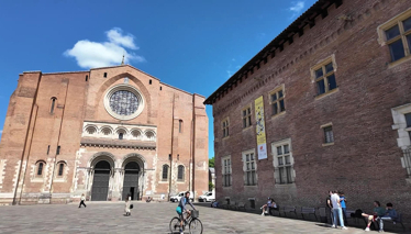 Çok Gezenti Toulouse Fragman