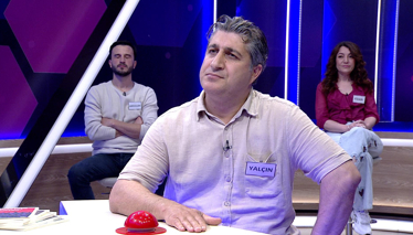 Kelime Oyunu Yere serilen bir tür nakışlı ve kalın yaygı