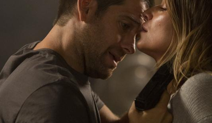 Banshee l Sezon: 1 Bölüm: 7. Behold A Pale Rider