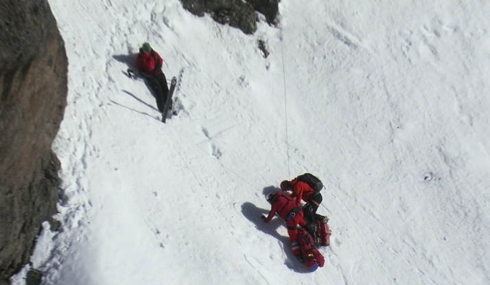 FARKLI VE HEYECANLI 17. BÖLÜM FOTO GALERİ 