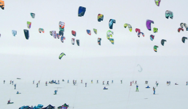 FARKLI VE HEYECANLI 18. BÖLÜM FOTO GALERİ 