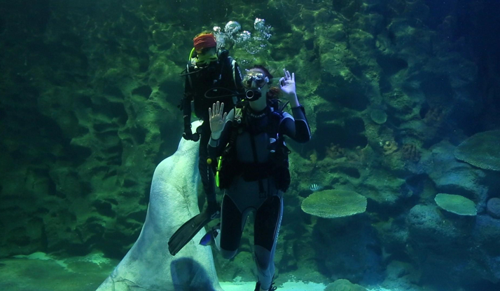 FARKLI VE HEYECANLI 18. BÖLÜM FOTO GALERİ 