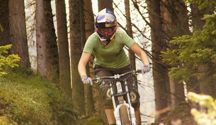  FARKLI VE HEYECANLI 19. BÖLÜM FOTO GALERİ 