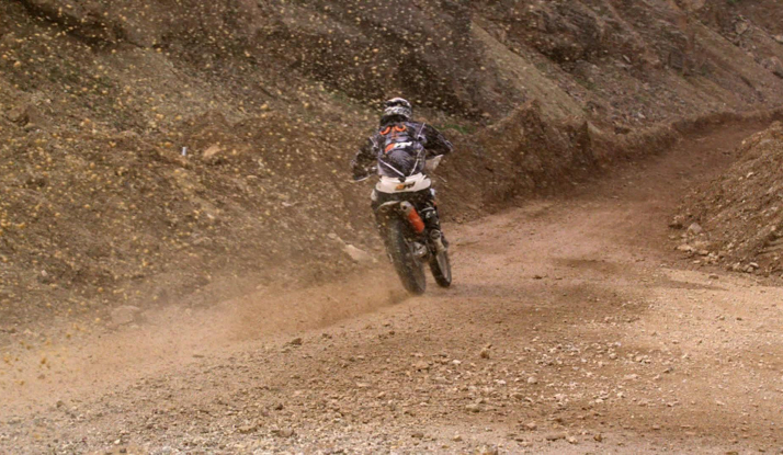 FARKLI VE HEYECANLI 23. BÖLÜM FOTO GALERİ 