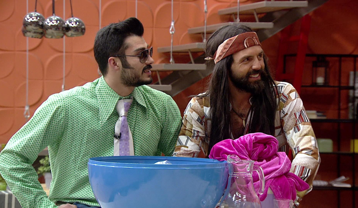 Kısmetse Olur 70'ler Konseptinden En Eğlenceli Kareler!