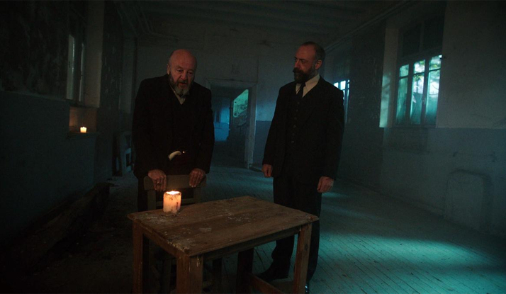 Azize'm, benim cennetimsin!