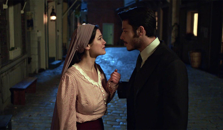 Azize'm, benim cennetimsin!