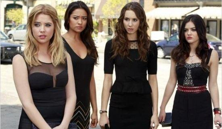 Pretty Little Liars 4. Sezon Foto Galeri