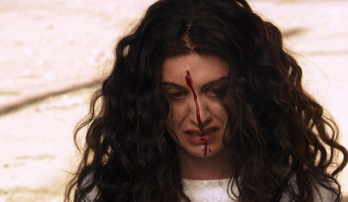 SORAYA'YI TAŞLAMAK FOTO GALERİ