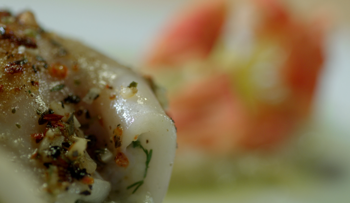 Otlu Kalamar Dolması