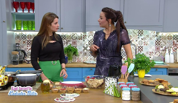 Ezgi Sertel’le Kadınlar Bilir 5. Bölüm Foto Galeri