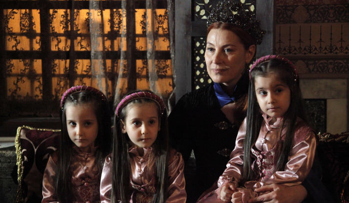 Muhteşem Yüzyıl 128. Bölüm Foto Galeri 