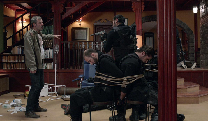 İsimsizler'de aksiyonun hız kesmediği o anlar!