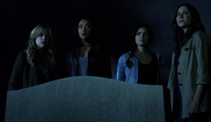 Pretty Little Liars 2. Sezon Foto Galeri 