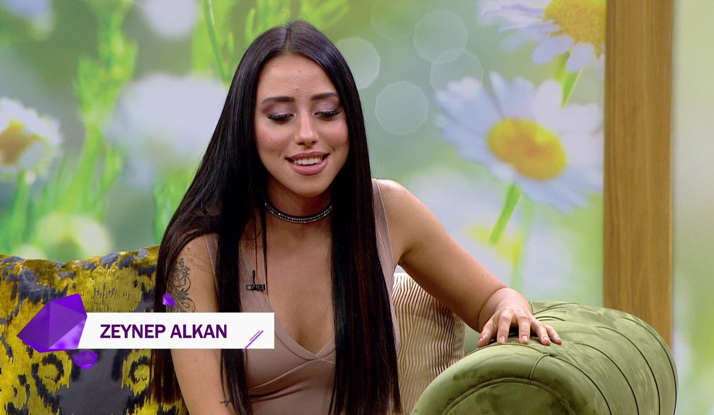 Hayat Akarken 7. Bölüm Foto Galeri