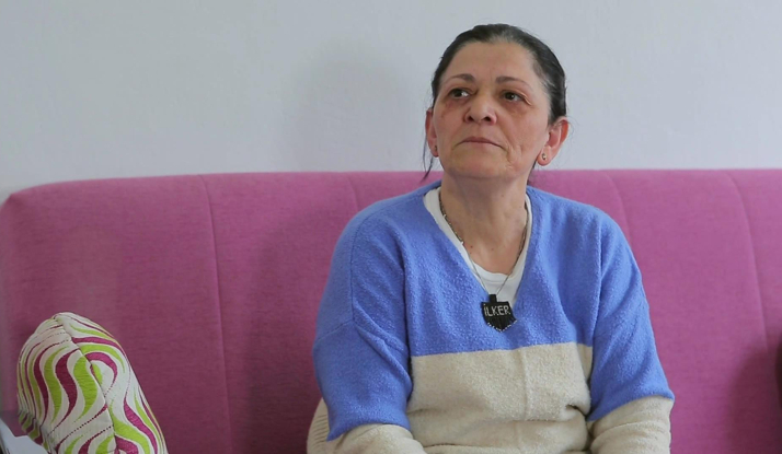 Esra Ezmeci ile Yalnız Değilsiniz 3. Bölüm Foto Galeri