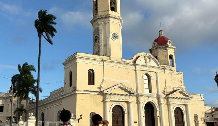 KÜBA - Guanayara-Santa Clara Foto Galeri