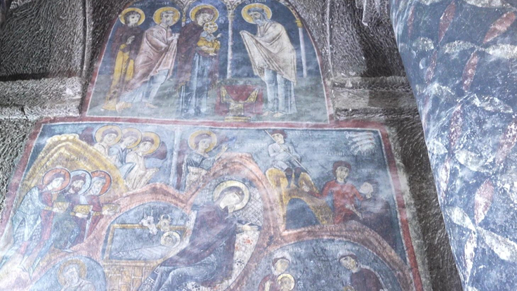 Gümüşler Manastırı