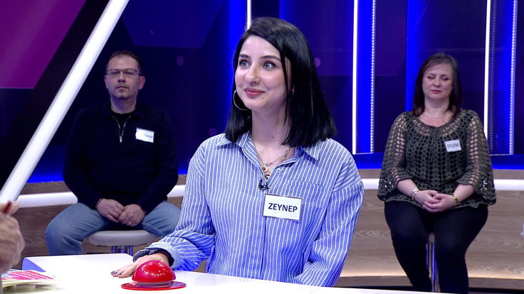 Az sözle çok şey anlatma