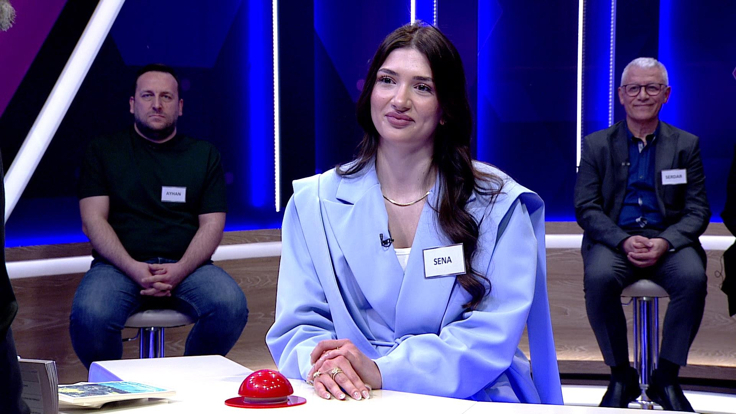 İstenilen ve gereken nitelikte olmayan kimse