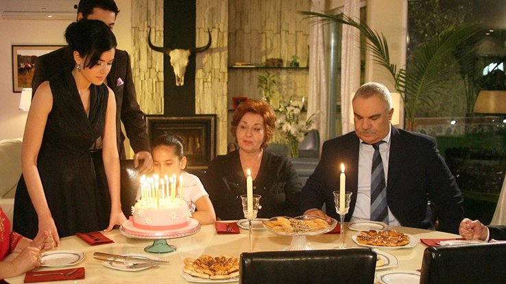 Yaprak Dökümü 110. Bölüm