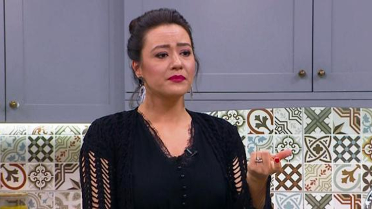 Ezgi Sertel’le Kadınlar Bilir 153. Bölüm – 10.05.2018